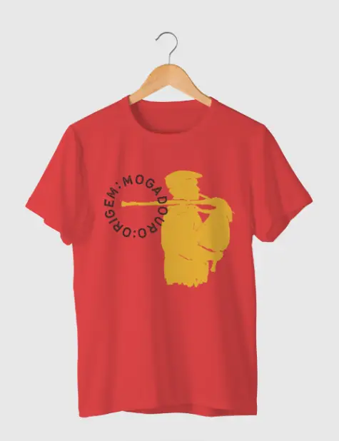 t-shirt personalizada,gaiteiro,vermelha,decote,redondo,marca ORIGEM:MOGADOURO