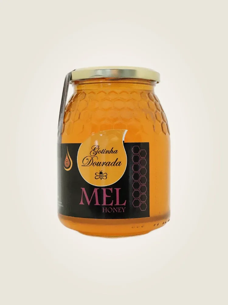 Mel claro,leve e aromático,produzido pelas abelhas em zonas de grande biodiversidade floral,é perfeito para quem aprecia um mel suave.,De sabor delicado e textura fluida