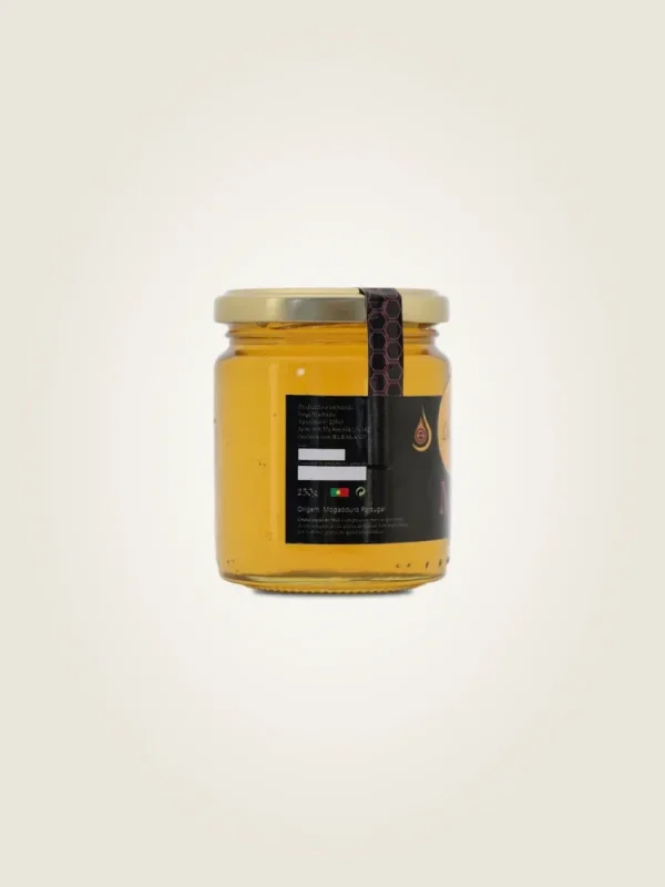 mel claro leve e aromático,abelhas em zonas de biodiversidade floral,sabor delicado e textura fluida,perfeito para quem aprecia mel suave